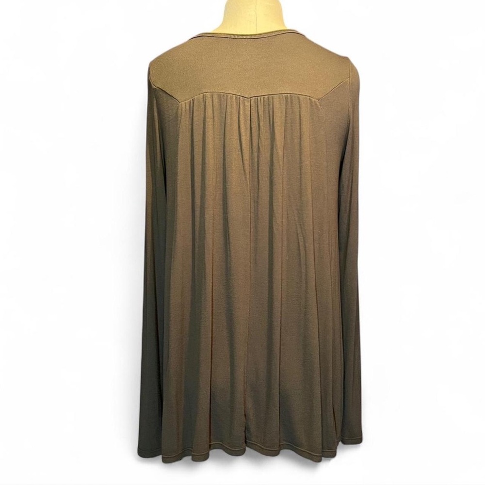 ❤️Free People Love Valley Long Sleeve Top in Deep Olive Green - Picture 4 of 6